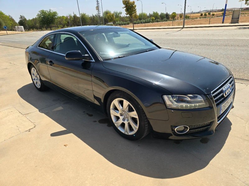 Audi A5 2010 - foto 1