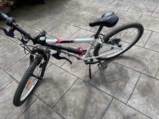 Bicicleta BTWIN Niños 24 Rockrider ST 100