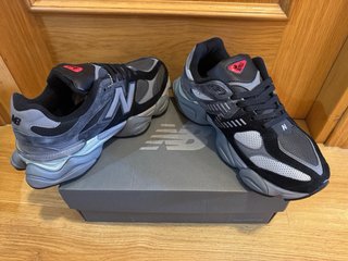 New Balance 9060 Black Castlerock