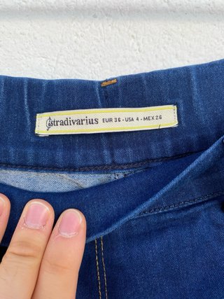 Pantalón Vaquero Elástico Stradivarius