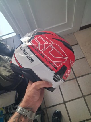 Casco LS2