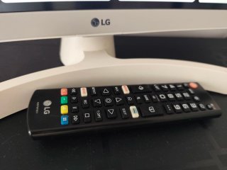 TV Smart LG 24 Gris/Blanco