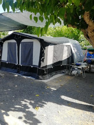 Caravana Across Safari 370 DD Año Octubre 2017
