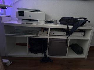 Mueble TV blanco y negro