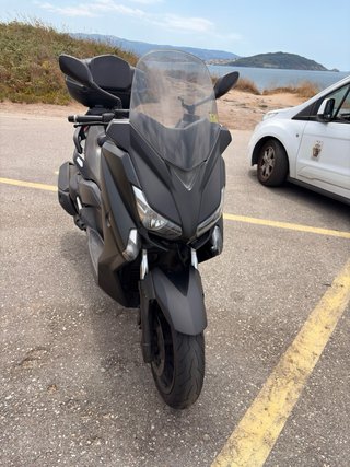 Yamaha XMAX 400 Negra 2014