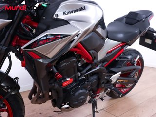 KAWASAKI Z 900