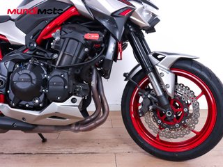 KAWASAKI Z 900