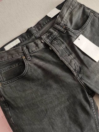 Vaqueros Zara Negros