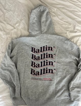 Sudadera Gris con Capucha Troppo Brand