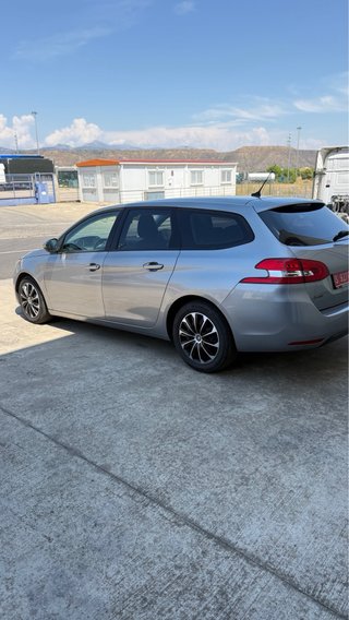 Peugeot 308 2016