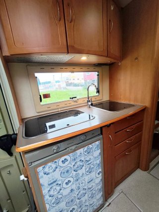 Autocaravana Eura Mobil  i700EB 2007