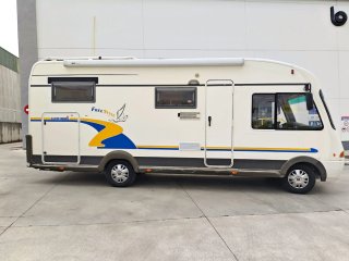 Autocaravana Eura Mobil  i700EB 2007
