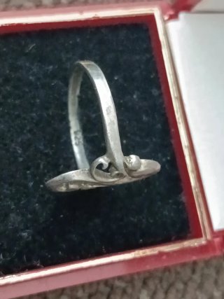 Anillo de Plata con Diseño