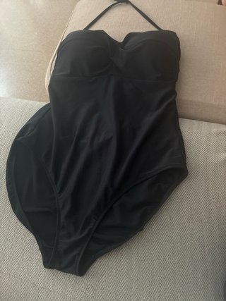 Bañador negro elegante
