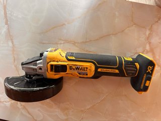 Radial y Taladro DeWALT