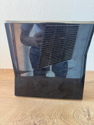 Xbox 360 Nera + Controller - NON TESTATA
