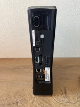 Xbox 360 Nera + Controller - NON TESTATA