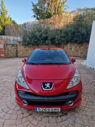 Precioso Peugeot 207 Rojo Descapotable