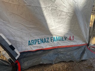 Tienda de camping Quechua Aprenaz 4.1