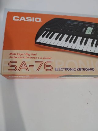Tastiera elettronica Casio SA-76