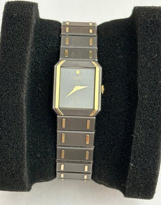 Seiko Quartz Bicolor 2C20-5630 Vintage