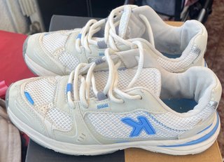 Vendo tres pares de zapatillas Talla 36.5