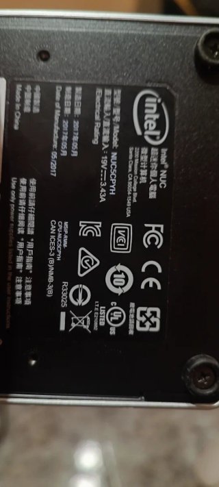 Intel NUC Mini PC Negro/Plateado