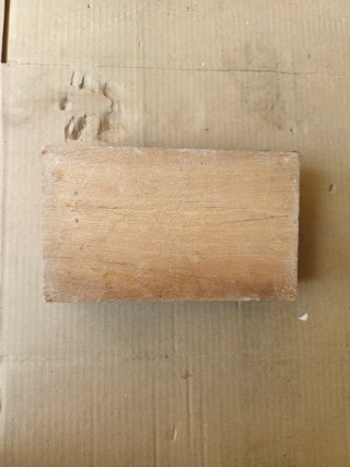 Caja limpiabotas antigua de madera