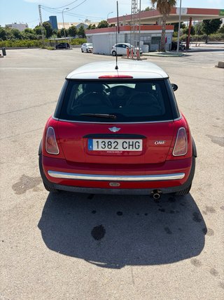 MINI One 2004