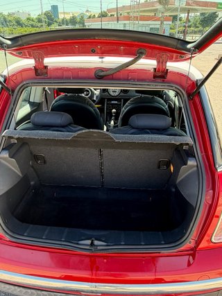 MINI One 2004