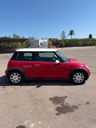 MINI One 2004