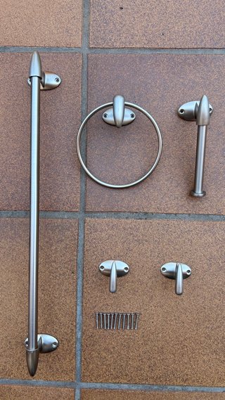 Accesorios baño metal plateado mate pulido
