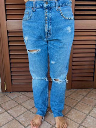 Levi's custom con borchie e tasca nera