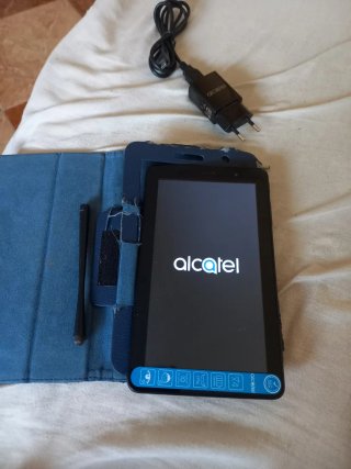 Tablet Alcatel 1T7 Blu con Samsung Galaxy A40