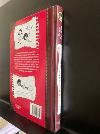 Diario de Sofía desde el cuarto de baño de chicas
