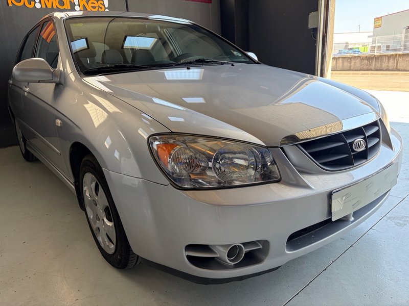 KIA Cerato - foto 1