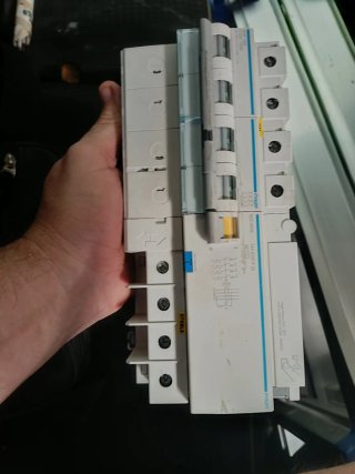 Magnetotérmico Diferencial Hager C125 BDC480E