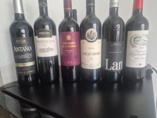 Vinoteca para 24 botellas