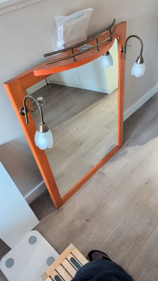 Mueble de baño con lavabo de mármol