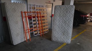 Litera metálica con 2 colchones incluidos