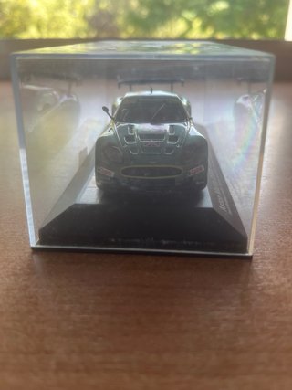 Aston Martin DBR9 - 2005 Modelo Coche