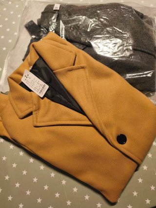 Cappotti lunghi da uomo beige o grigi