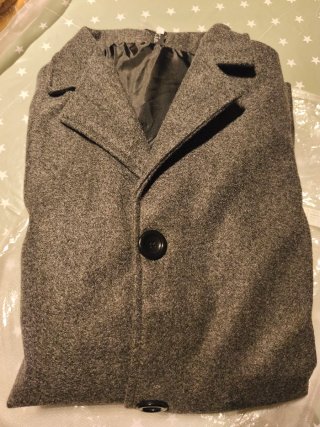 Cappotti lunghi da uomo beige o grigi