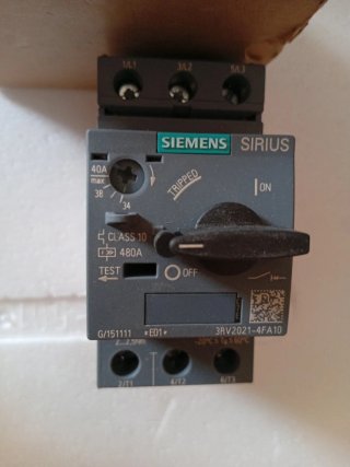 Guardamotor Siemens 3RV2021-4FA10 40A