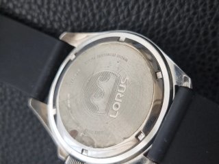 Orologio Lorus Sport Uomo Nero Argento