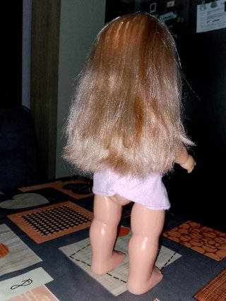 Muñeca Patinadora Habla y Anda