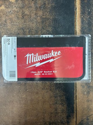 Set bussole e cricchetto snodabile Milwaukee