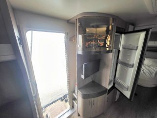 Caravana Hobby 560FC Prestige 11/2024 - Como NUEVA