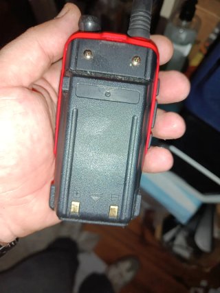 BAOFENG Walkie Talkie Cargador Verde