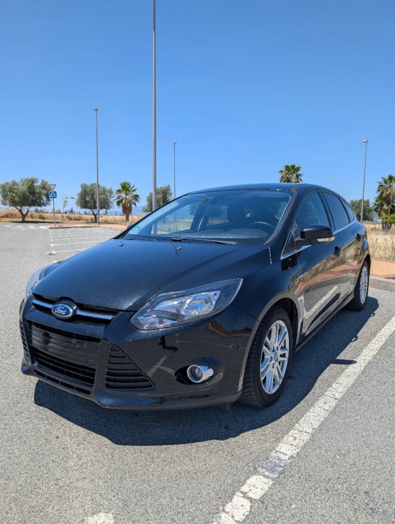 Ford Focus 2014 - foto 1